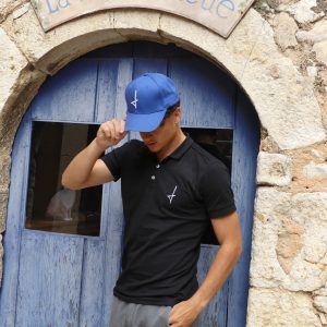 la casquette bleu Les petites bastiaises